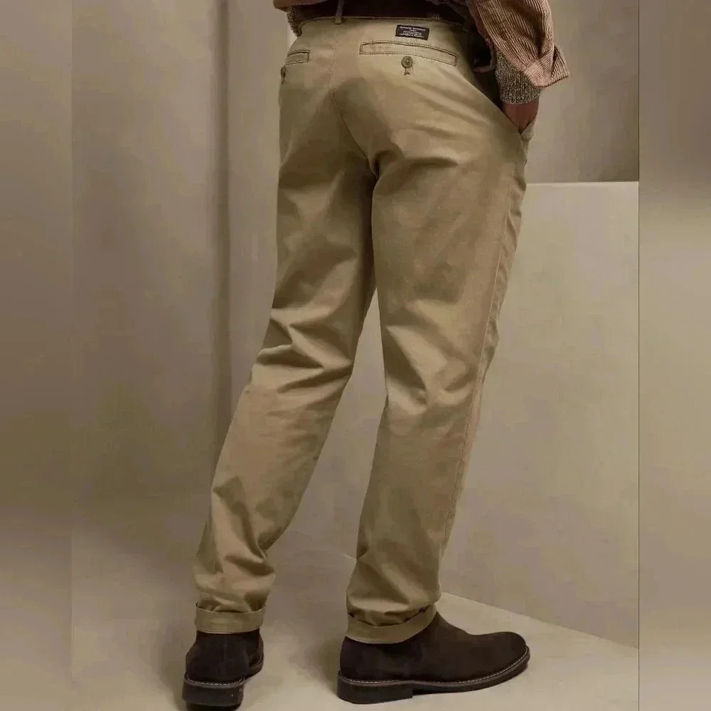 BANANA REPUBLIC Rapid Movement Chino Mason Athletic Tapered Fit (New)